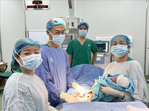 Giữ vững trận địa y tế trong những ngày xuân