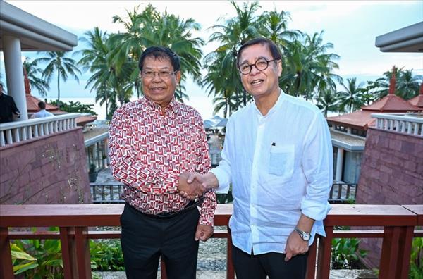 ថៃត្រៀមខ្លួនជាស្រេចធ្វើជាស្ពានដើម្បីនាំមីយ៉ាន់ម៉ាត្រឡប់ទៅរកស្ថិរភាពនិងតភ្ជាប់ជាមួយអាស៊ានឡើងវិញ