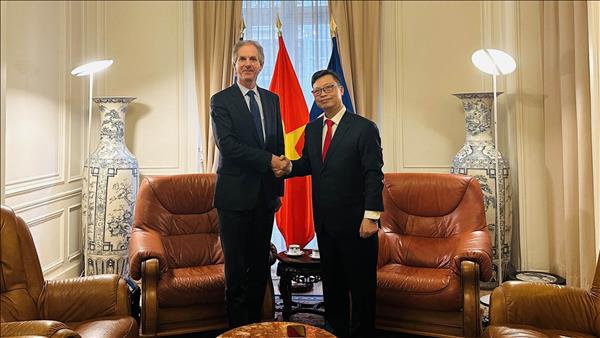 Tạo hướng đột phá mới cho hợp tác kinh tế Việt–Pháp