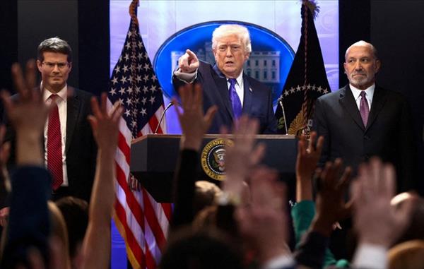 ທ່ານ Trump ຕຳ​ໜິ​ຕິ​ຕຽ​ນ​ຂໍ້​ຕົກ​ລົງ​ຂອງ​ສານ​ສູງ​ສຸດ, ປະ​ກາດ​ຍັງ​ຈັດ​ວາງ​ ​ອັດ​ຕາ​ພາ​ສີ 10%