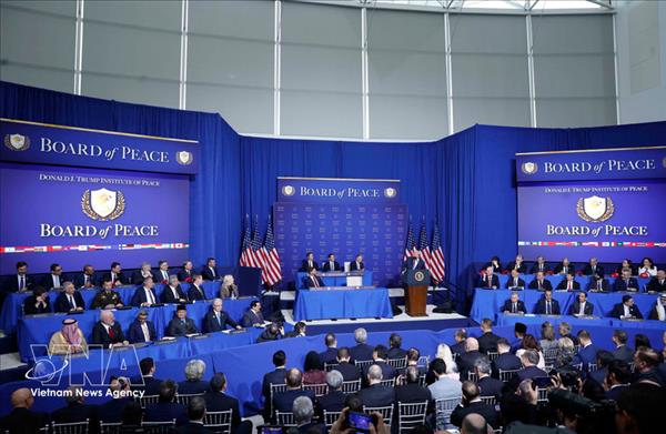 越共中央总书记苏林圆满结束赴美出席加沙和平委员会开幕会议之行