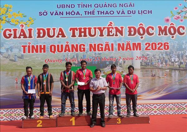 Giải đua thuyền độc mộc tỉnh Quảng Ngãi năm 2026