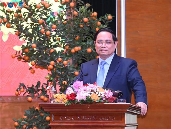 នាយករដ្ឋមន្ត្រីជួបសំណេះសំណាលជាមួយអ្នកវប្បធម៌ បញ្ញវន្ត វិចិត្រករ និងអ្នកសារព័ត៌មានឆ្នើម ក្នុងឱកាសនិទាឃរដូឆ្នាំមមី អដ្ឋស័ក