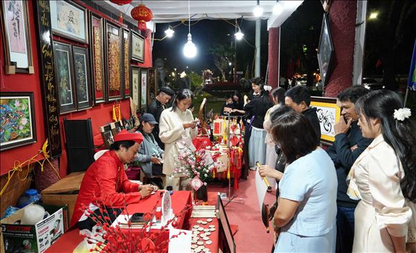 Tourism florishes during Tet, welcoming 14 million visitors