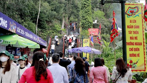 Du Xuân Đất Tổ: Một hành trình, nhiều điểm đến hấp dẫn