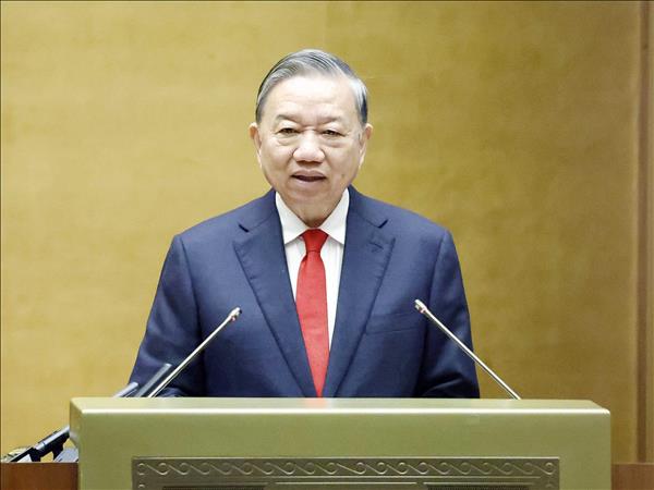 Tổng Bí thư Tô Lâm: Tăng cường nội lực vật chất và củng cố nội lực tinh thần trong giai đoạn phát triển mới