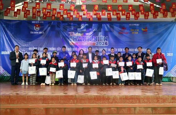 Cổ vũ tuổi trẻ tích cực xây dựng quê hương trong kỷ nguyên vươn mình