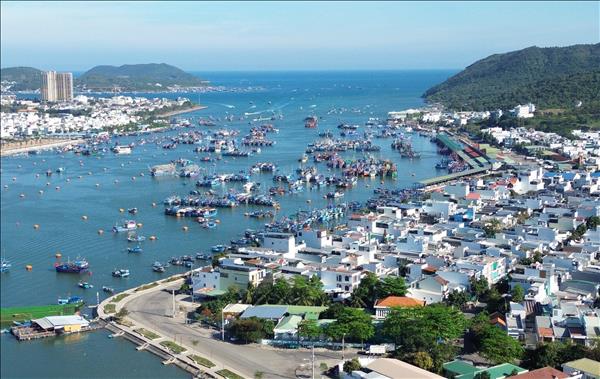 Khánh Hòa phát triển logistics thành động lực tăng trưởng mới