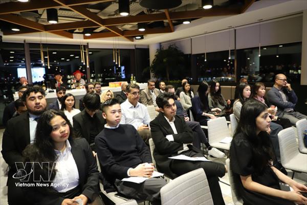 UK experts highlight prospects for Vietnam International Financial Centre