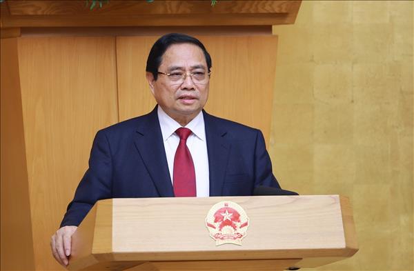 Premier vietnamita exige reducir burocracia en trámites administrativos