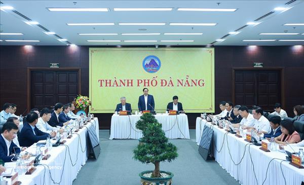 Da Nang urged to secure growth of at least 11% this year