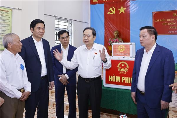 Chủ tịch Quốc hội Trần Thanh Mẫn: Lập danh sách cử tri đúng, đủ, chuẩn, kịp thời