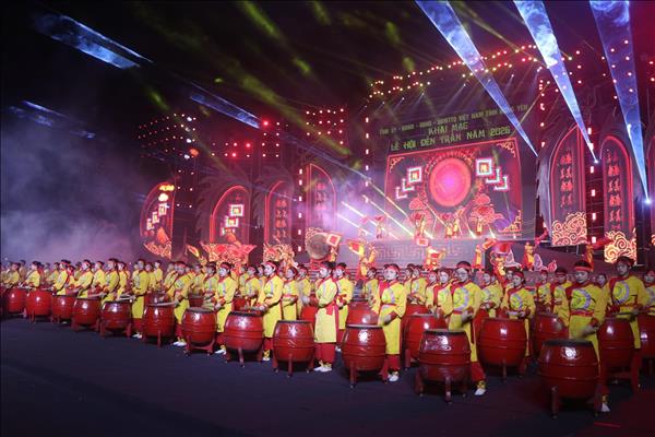 Khai mạc Lễ hội Đền Trần năm 2026