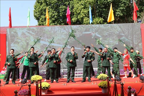 Xây dựng thế trận biên phòng toàn dân vững chắc tại các xã biên giới