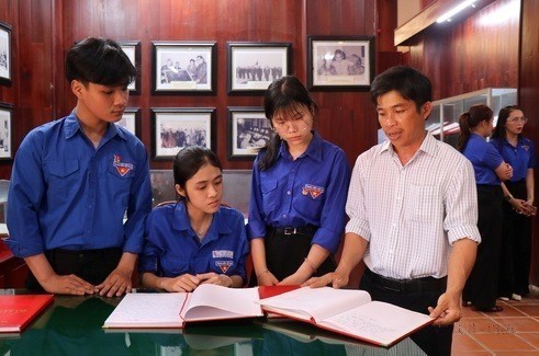 Thủ tướng Phạm Văn Đồng - Tầm vóc lớn của người trọn đời phụng sự Tổ quốc