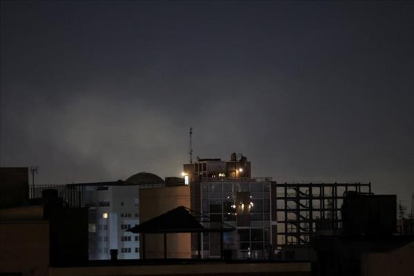 អ៊ីរ៉ង់បញ្ជាក់ថា មេដឹកនាំកំពូល Khamenei បានស្លាប់។ ការវាយប្រហារតបតវិញនៅតែបន្តរវាងអ៊ីរ៉ង់និងអ៊ីស្រាអែល