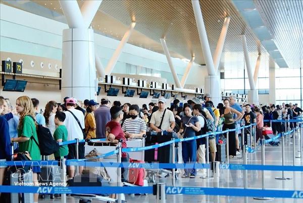 HCM-Ville active un dispositif dintervention durgence pour les touristes vers le Moyen-Orient