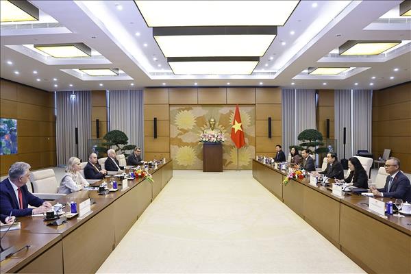 ベトナム・ギリシャ、議会交流と経済協力の強化で一致