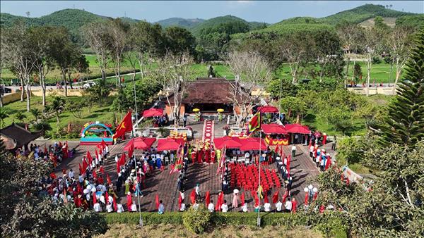 Lễ hội Hải Thượng Lãn Ông: Tôn vinh di sản y đức Đại danh y của đất nước