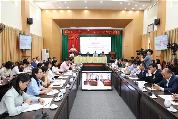 Ứng cử viên đại biểu Quốc hội khóa XVI cam kết gắn bó, đại diện cho tiếng nói cử tri