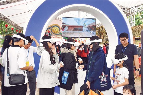 2026年丙午春节庙会：河内市应用数字技术，将传统与现代元素巧妙融合