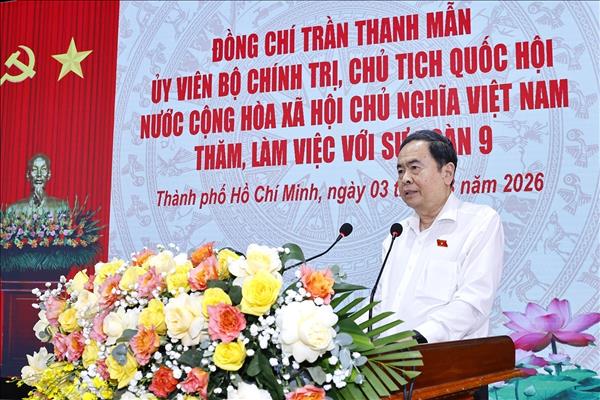 Le législateur suprême souligne la direction absolue et directe du Parti sur larmée