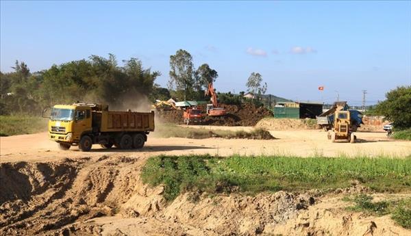 ຍູ້ໄວບັນດາກິດຈະກຳຈຸດສຸມລະດັບຊາດ: ກຸນແຈເພື່ອການເຕີບໂຕ