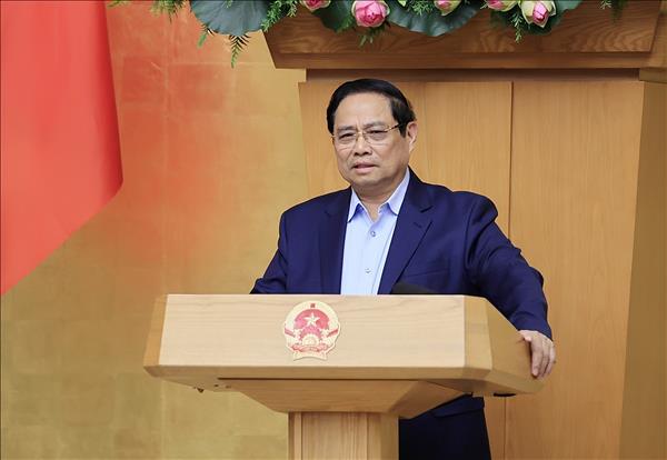 Le Premier ministre Pham Minh Chinh préside la réunion périodique du gouvernement de février