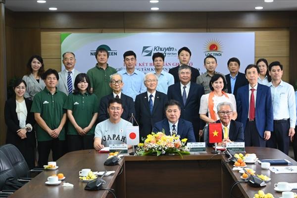 JICA、メコンデルタの低排出米づくりを後押し 日本の「アイガモロボ」実証へ