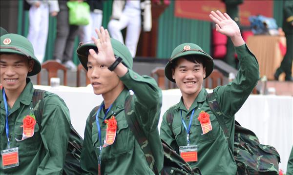 Giao, nhận quân năm 2026 : Thế hệ trẻ nêu cao tinh thần yêu nước và khẳng định bản thân