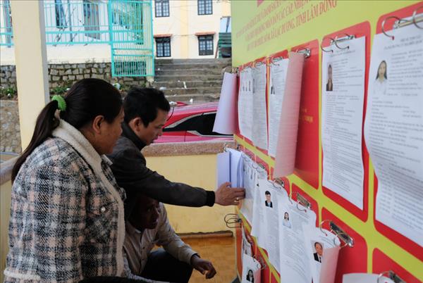 国会及各级人民议会选举：林同省格贺族同胞心系国家盛会