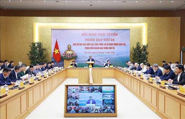 Le Premier ministre exhorte à accélérer lavancement des grands projets de transport