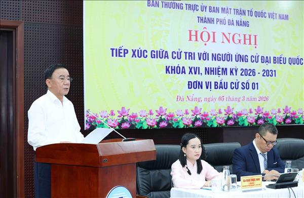 Key Party official meets voters in Da Nang ahead of 16th National Assembly election