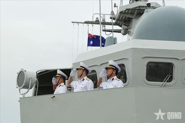 Ship 016 – Quang Trung docks at Coonawarra Naval Base, preparing for Intl Fleet Review