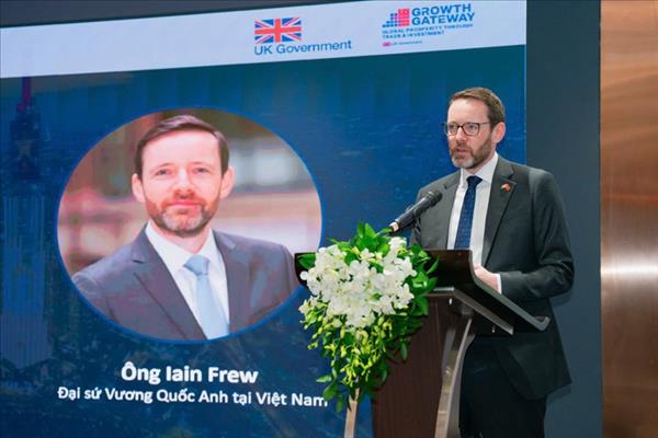 Vietnam, UK step up cooperation in derivatives commodity market development