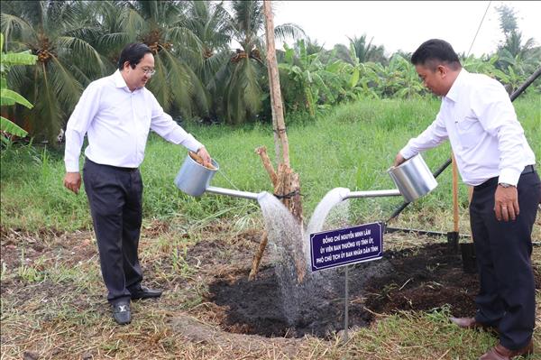 Tây Ninh phát động Tết trồng cây, phấn đấu trồng mới hơn 300.000 cây xanh