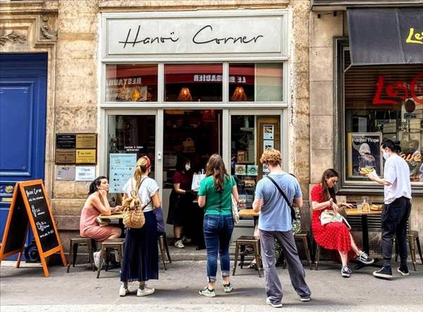 ນຳເອົາວັດທະນະທຳດື່ມກາເຟ ຫວຽດນາມ ໄປສູ່ ເອີລົບ