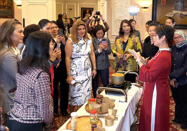 Le Vietnam promeut sa gastronomie végétarienne auprès de la communauté diplomatique aux États-Unis