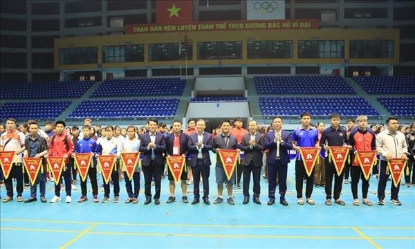 Gần 600 vận động viên tranh tài tại Giải Vô địch và vô địch trẻ Vật bãi biển quốc gia