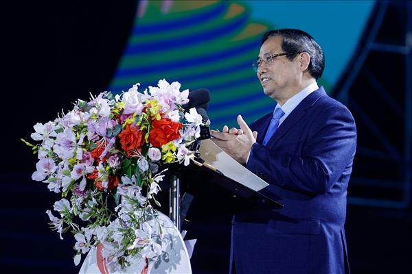 ໄຂວັນ​ບຸນ ດອກ​ບານ - ຄາດ​ຫວັງ​ດ້ຽນ​ບຽນ