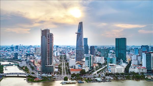 វៀតណាមគឺជាប្រទេសមួយក្នុងចំណោមប្រទេសដែលមានសេដ្ឋកិច្ចរីកចម្រើនលឿនបំផុតនៅក្នុងអាស៊ាន