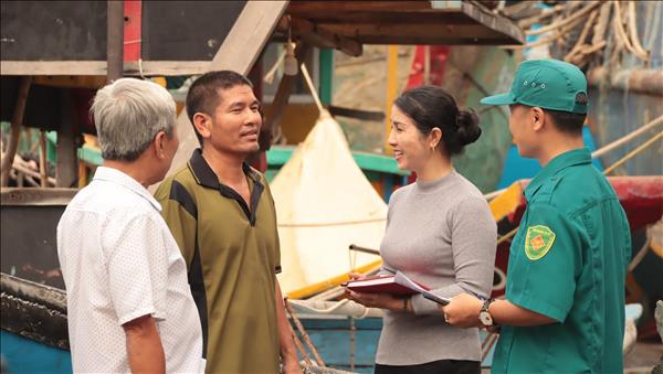 Ngư dân chủ động thu xếp chuyến biển để tham gia bầu cử