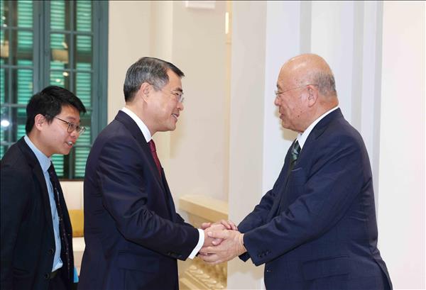 Đồng chí Lê Minh Hưng tiếp Cố vấn đặc biệt Liên minh nghị sĩ hữu nghị Nhật-Việt Takebe Tsutomu