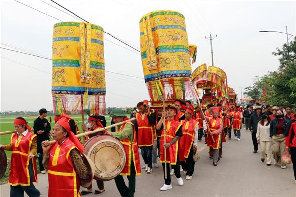 Tri ân công đức tiền nhân có công chống giặc ngoại xâm