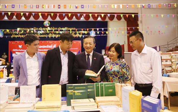 Vietnam participa en Festival Internacional del Libro en Laos