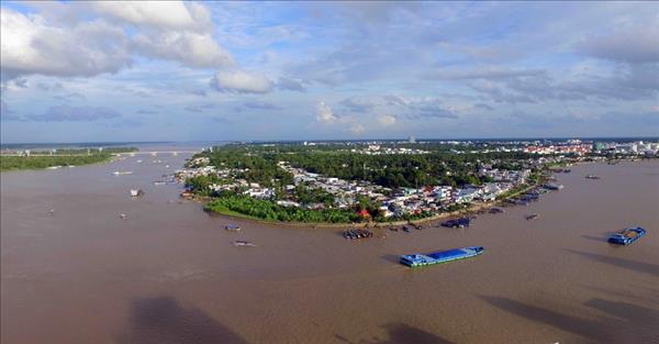 Chủ tịch Ủy ban sông Mê Công Việt Nam là Bộ trưởng Bộ Nông nghiệp và Môi trường