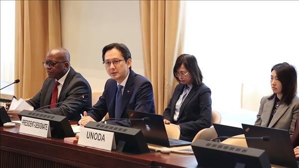 Vietnam chairs consultations in preparation for 11th NPT Review Conference