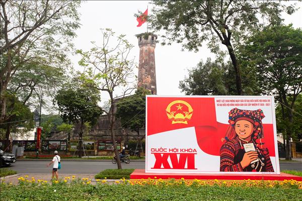 Hà Nội rộn ràng không khí chuẩn bị cho Ngày hội non sông