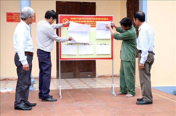 Bầu cử Quốc hội và HĐND: Cử tri phấn khởi, sẵn sàng cho ngày hội bầu cử