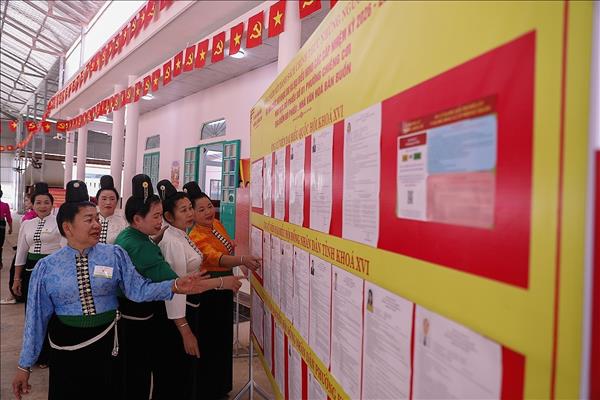 Lá phiếu và trách nhiệm công dân